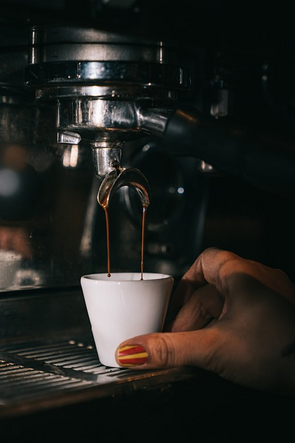 Espresso in der Zubereitung mit Siebträger